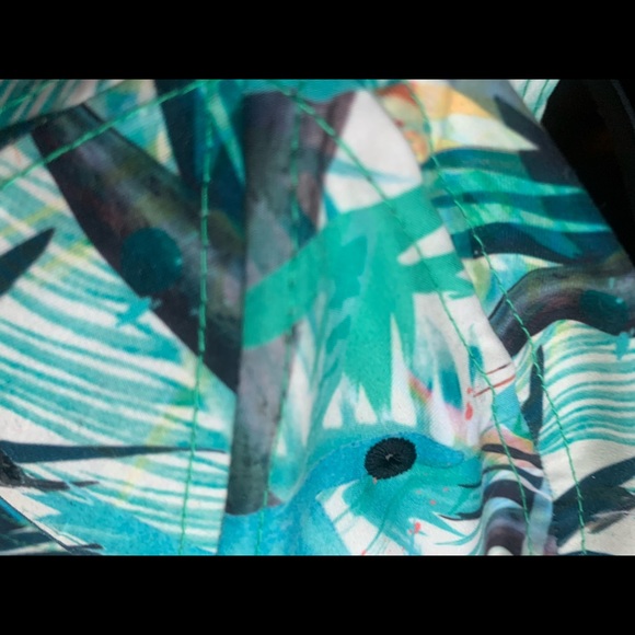 Nike Lebron James Champion Celebration Floral Snapback Cap - Picture 13 of 16